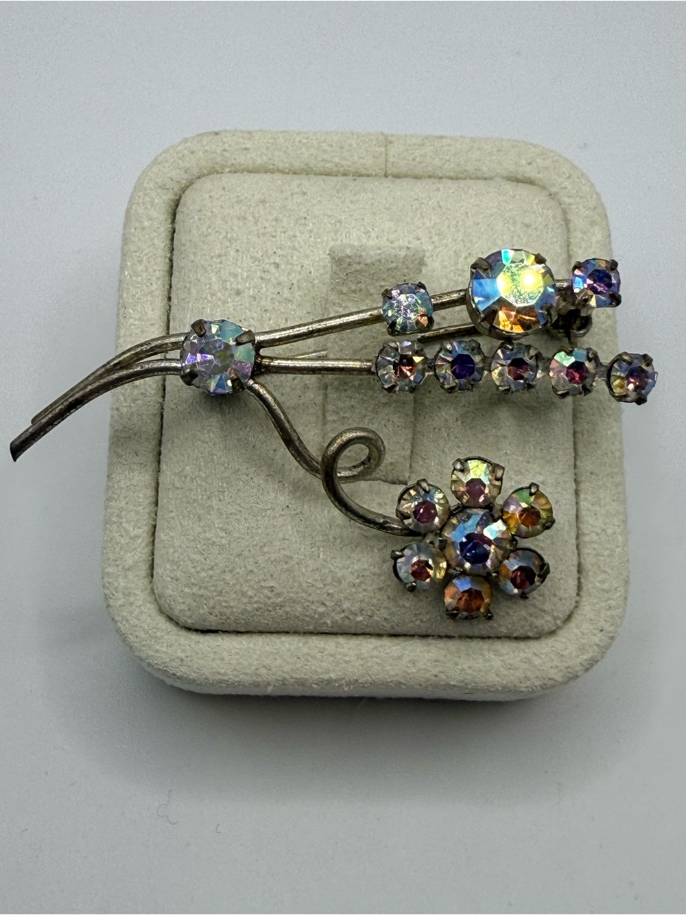 Vintage 1950s Austria Crystal Rhinestone Brooch